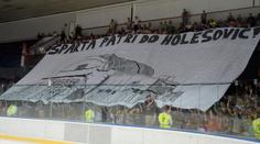 Ve Vysočanech chcípnu! Fandům Sparty se do O2 arény nechce