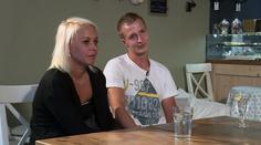 Petra jen masturbovala a luštila křížovky, zuřil Jakub u osmi očí