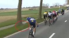 Hladový cyklista to neuhlídal. Přejedl se a během závodu vše poslal ven