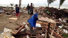 Pátrání po přeživších pokračuje, při tsunami zemřelo 281 lidí