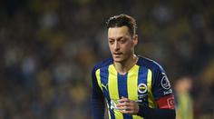 Skončí Özil s fotbalem? Německý záložník zatoužil po úplně jiné kariéře