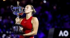 Sabalenková má druhý grandslamový titul. Finále AO ovládla za 77 minut
