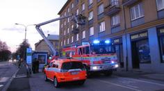 Tři děti v ohrožení! Požár zasáhl rodinný dům, 7 lidí se zranilo