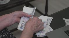 Podvodník připravil seniorku o 200 tisíc. Nalákal ji na výhodné investice