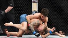 Zachránil Cejudo muší váhu? Za půl minuty přejel Dillashawa!