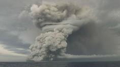 Tsunami u Tongy si vyžádalo nejméně čtyři oběti. Může jich být více