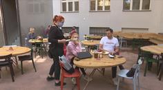 Odborníci se vyjádřili k rozvolnění. Tohle si myslí lékaři a politici!