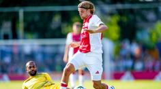 Vyhazov přes zprávu. Ajax propouští sedm hráčů, oznámil jim to v hromadném chatu