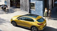 Kia představila nový crossover. Má mít sportovní duši i dost prostoru