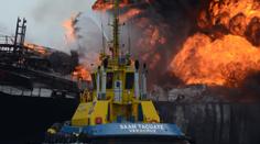 OHNIVÉ PEKLO: Mexický tanker zachvátily plameny. VIDEO