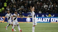 Démon Zlatan: Hattrickem rozhodl derby, první gól byl jako z říše snů