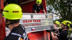 Čeští záchranáři už jsou ve Venezuele. 19 jich uvízlo na ostrově