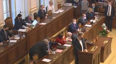 Hnutí ANO ztrácí přízeň voličů. Opoziční koalice naopak posilují