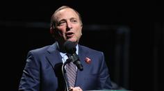 Tím, že se NHL bude hrát, ztratíme ještě více peněz, tvrdí komisař