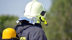 Požár zvládli hasiči rychle, v laboratoři ale objevili mrtvolu!