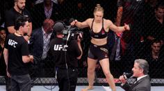 Ronda Rousey je zpět! Víme, proti komu se postaví na UFC 207!