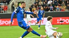 Smolař Schranz. Slávista se při gólové střele v kvalifikaci o MS zranil
