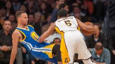 NBA naruby! Předposlední Lakers přehráli suverénní Warriors