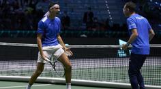 Suverénní vstup Itálie do Davis Cupu. Za Srbsko řádil Djokovič