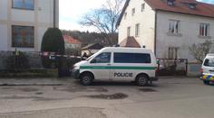 Hádka v Hloubětíně: Muž zastřelil svého příbuzného, pak i sebe