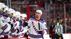 Calgary s Oilers svedlo patnáctigólovou bitvu. Chytilův gól Rangers nestačil