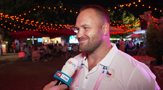 Finále mě posadilo zpátky na zem, řekl Staněk po olympiádě. Limitoval ho loket