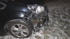 Bizarní honička v Hradci Králové. Policisty sledovalo auto, pak se situace otočila