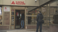 Největší česká pojišťovna začne šetřit. Seškrtá příspěvky na pohyb i prevenci