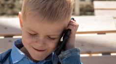Chlapec (9) několikrát zneužil tísňové linky. Oznamoval smyšlené události