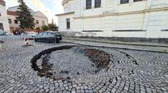 V Příbrami se propadla zem. Zřejmě za to může 500 let stará šachta