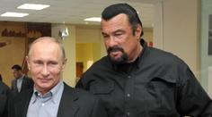 Akční hvězda Steven Seagal je Rusem. Od Putina má občanství!