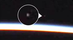NASA TAJÍ UFO! Zastavila živé vysílání, když se objevilo v záběru!