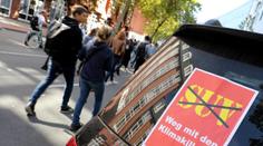 Aktivisté chtějí dostat velká auta z center měst. Vytahují zvláštní zbraně