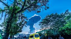 Země se zlobí! Na Jávě se probudil vulkán Merapi, lidé se evakuují