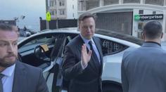 Musk může kvůli přejmenování Twitteru skončit u soudu. Písmeno X má i Meta