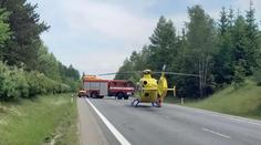 Tragická nehoda na Olomoucku. Zemřel řidič, spolujezdkyně skončila v nemocnici