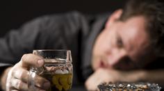 Který alkohol s vámi nejvíc zamává a po kterém zůstanete fit?