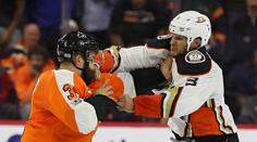 Gudas padl po jediném úderu! Tohle jste neviděli snad ani v UFC