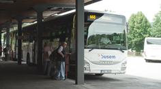 Dobíhání nebo zdlouhavé čekání. Jihočeši si stěžují na nenavazující jízdní řády