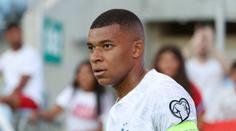 Katařané v PSG jednají o přestupu Mbappého. Francouz má jít do Anglie