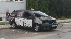 Válka taxikářů? Jednomu vzplála v noci dvě auta!