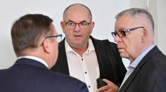 Pelta spoléhá na to, že se kauza ještě potáhne, říká šéfeditor sportovní sekce
