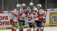 Pardubice slaví. Druhou sezonu v řadě vyhrály základní část extraligy