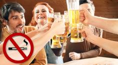Změny v hospodách: Plošný zákaz kouření a pivo dražší než voda