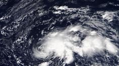 Ničivý hurikán Ophelia se řítí k Evropě! Cestou navíc neustále sílí