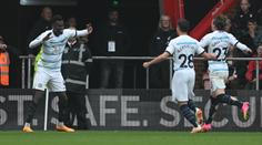 Chelsea vyhrála poprvé od poloviny března. Citizens si hlídají první místo
