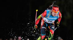 I muži zazářili! Šlesingr skončil v biatlonovém dramatu třetí