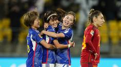 Japonky si hravě poradily se Španělkami a ovládly skupinu