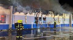 V Bohušovicích hořel sklad pyrotechniky. Hasiči vyhlásili třetí stupeň poplachu
