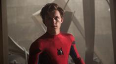 Děsivé zranění Toma Hollanda. Kvůli pádu na natáčení Spider-Mana skončil v nemocnici